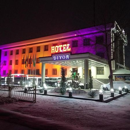 Diyor Hotel Marghilon Exterior photo