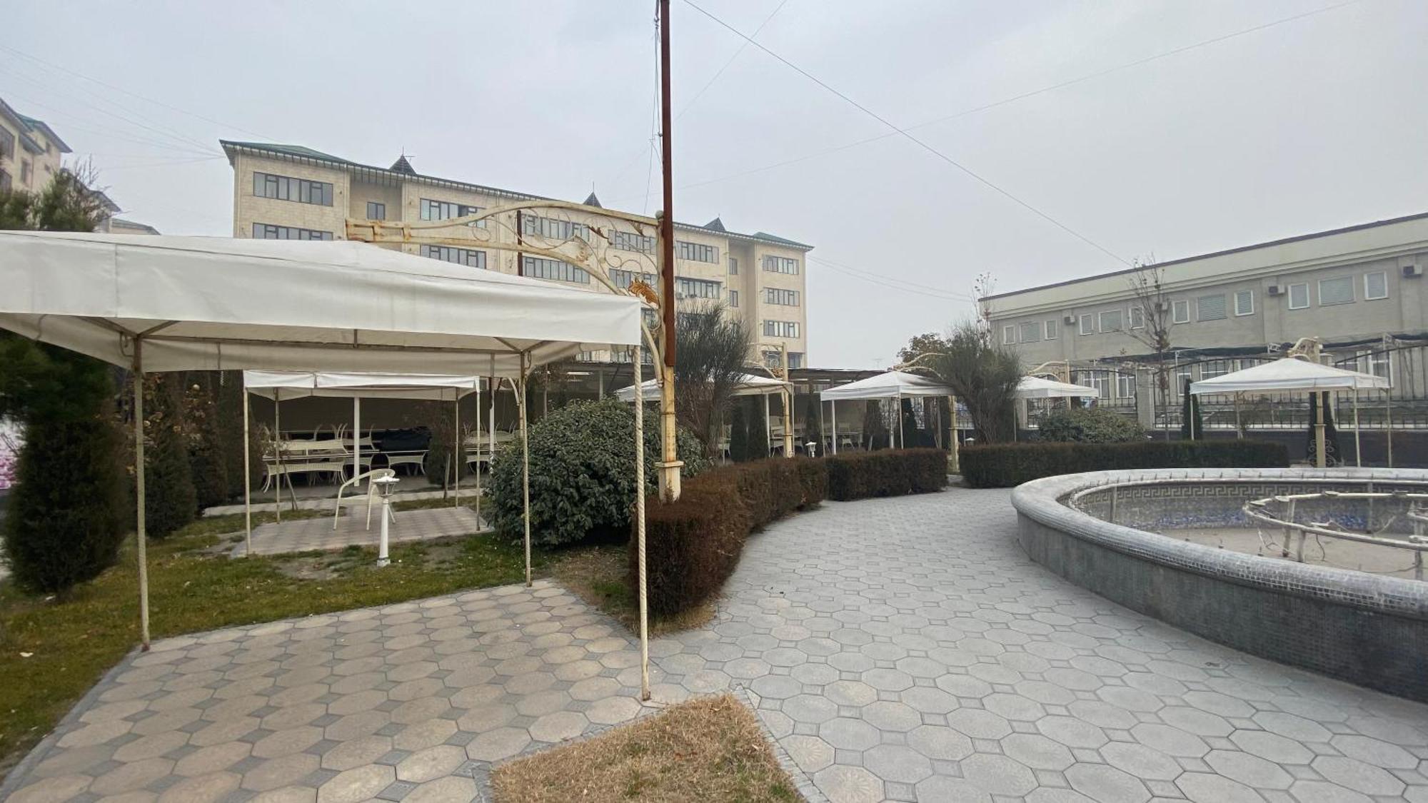 Diyor Hotel Marghilon Exterior photo