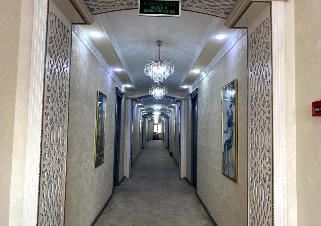 Diyor Hotel Marghilon Exterior photo