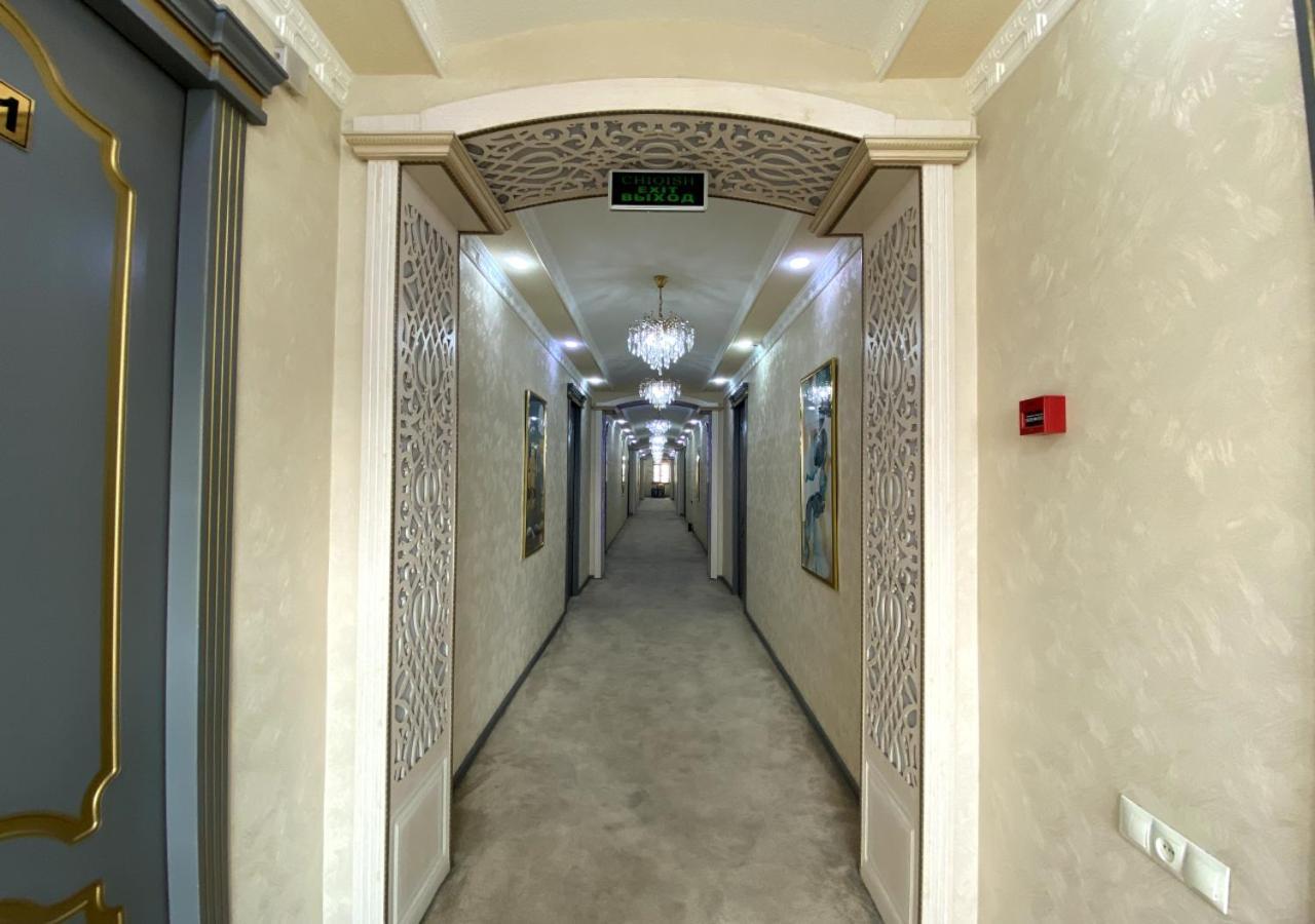 Diyor Hotel Marghilon Exterior photo